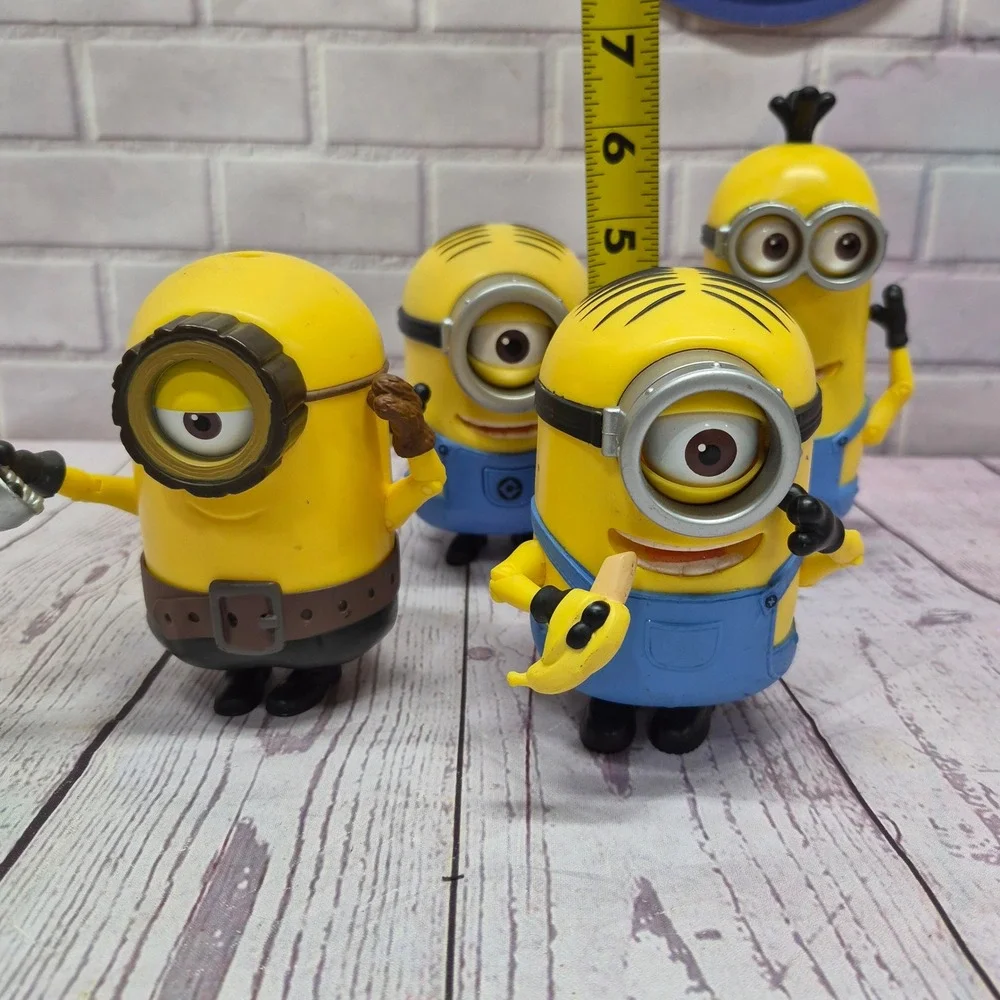 Thinkway Toys Despicable Me Minions Action Figure Lot of 4 Kevin Stuart Pirate